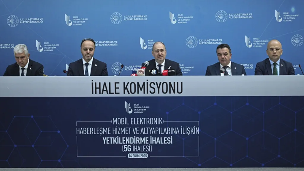 Türkiye’de 5G ihalesi sonuçlandı: Toplam bedel KDV hariç 2,945 milyar $, KDV dâhil 3,534 milyar $ — Turkcell 5, Türk Telekom 4, Vodafone 2 paket aldı