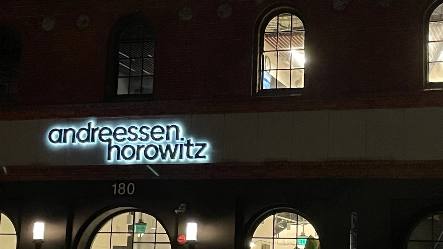 Andreessen Horowitz, yapay zekâ altyapısı için 1,1 milyar dolarlık fon kurdu Andreessen Horowitz, yapay zekâ altyapısı için 1,1 milyar dolarlık fon kurdu