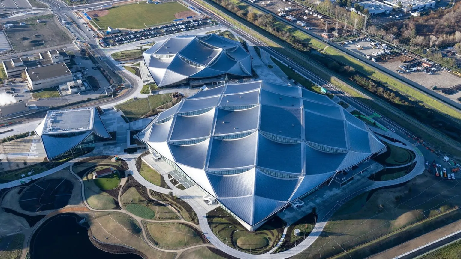 Google Bay View kampüsünün havadan görünümü