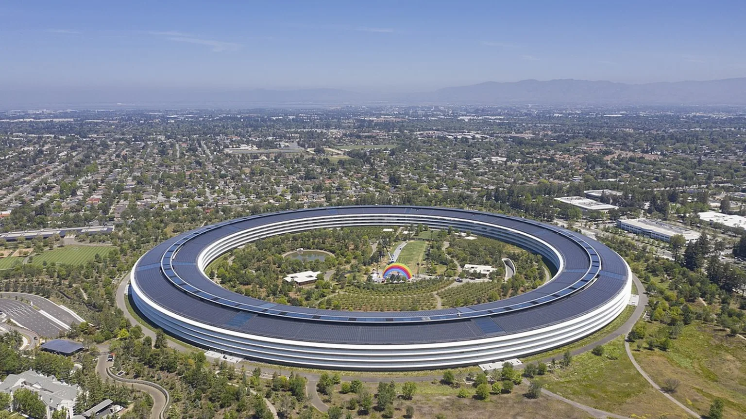 Apple, AB'de uygulama başına Core Technology Fee'yi kaldırıyor