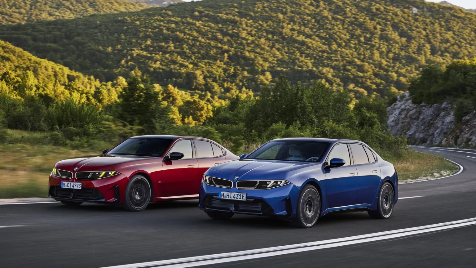 BMW sekizinci nesil yeni 3 Serisi'ni tanıttı: M350 xDrive 443 beygir gücünde