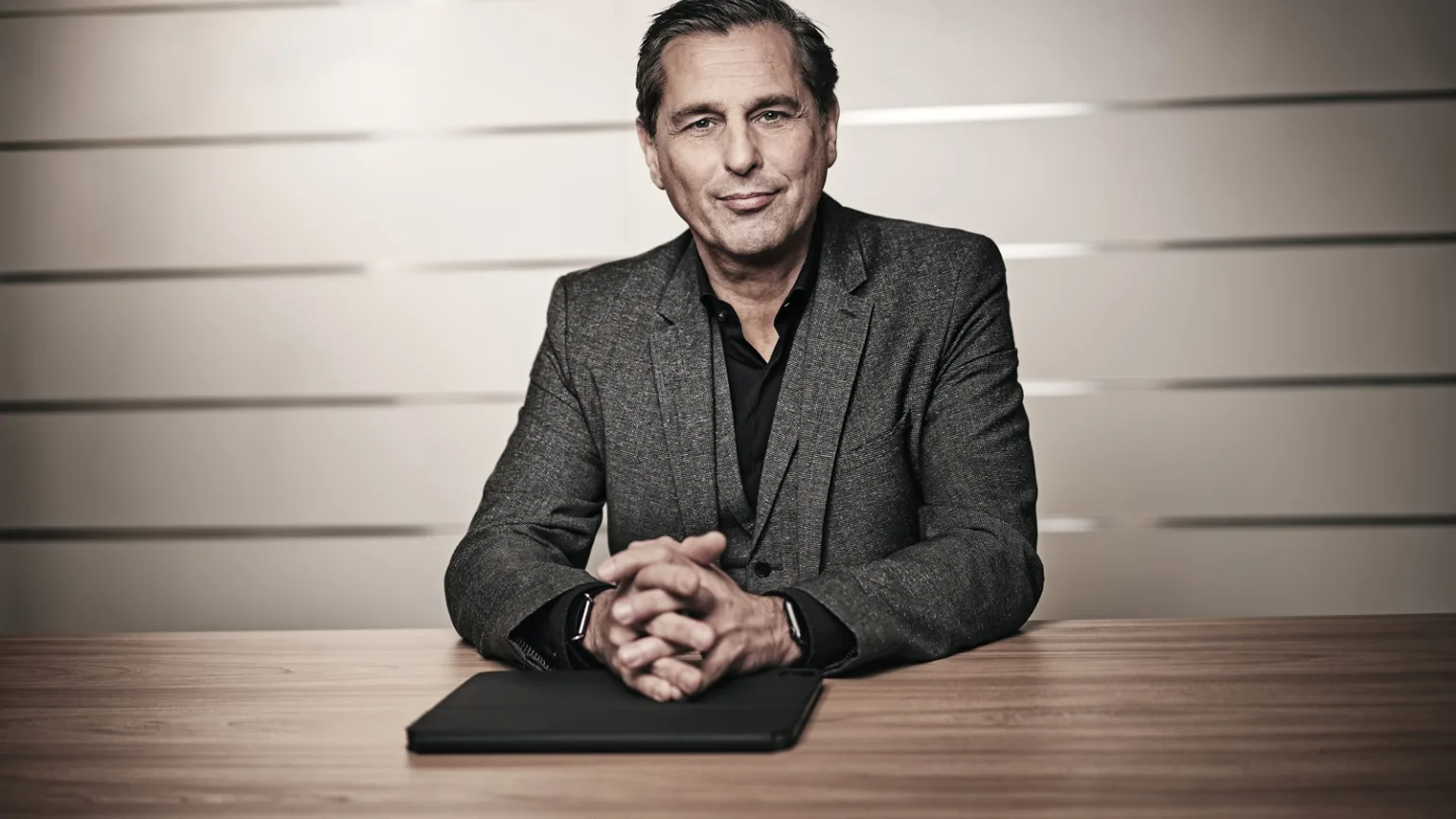 Volvo Cars yönetimini Škoda CEO’su Klaus Zellmer’e devrediyor Volvo Cars yönetimini Škoda CEO'su Klaus Zellmer'e devrediyor