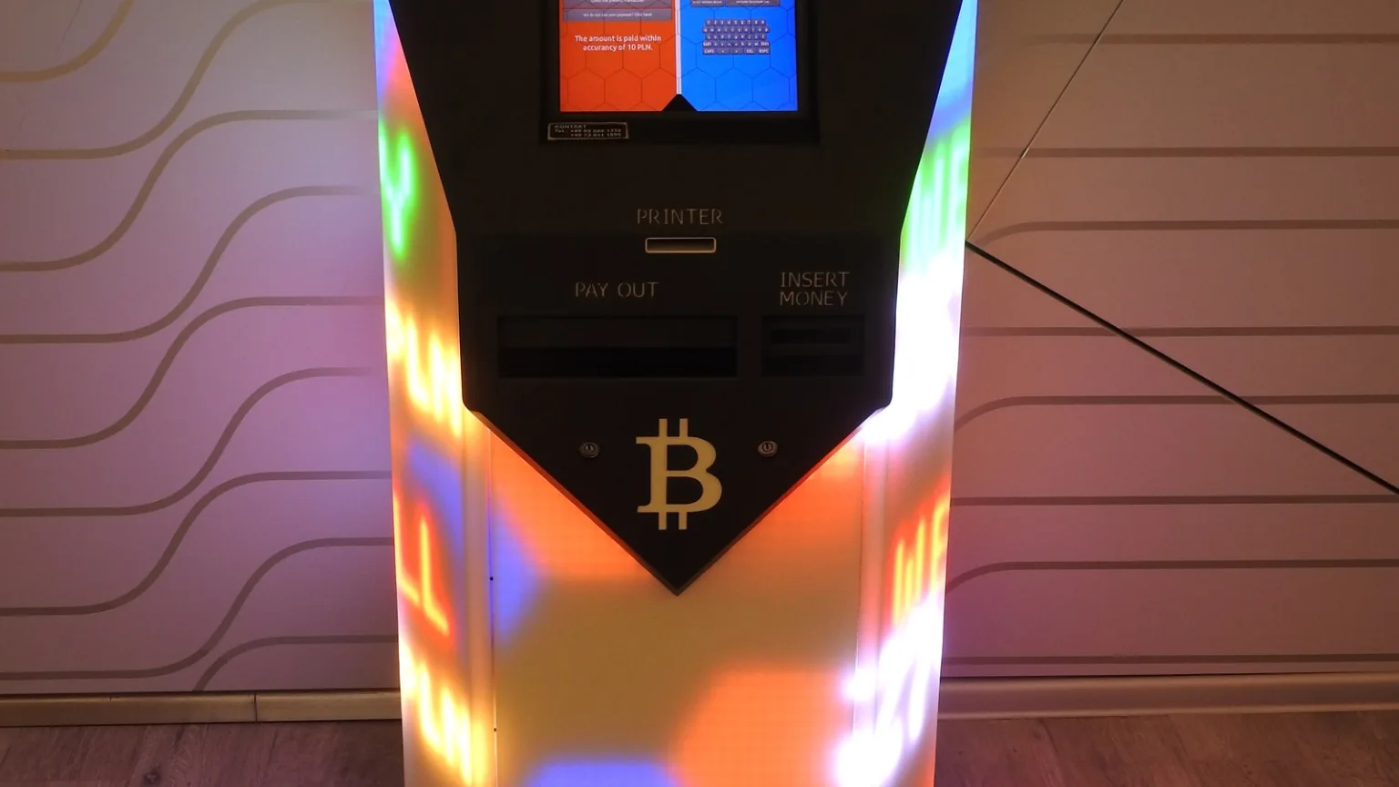 SON DAKİKA | Binance’te şüpheli saldırı: cüzdanlardan 5,5 milyar doları aşkın çıkış Kripto para ATM'si: banknot girişi ve bitcoin satın alma ekranı