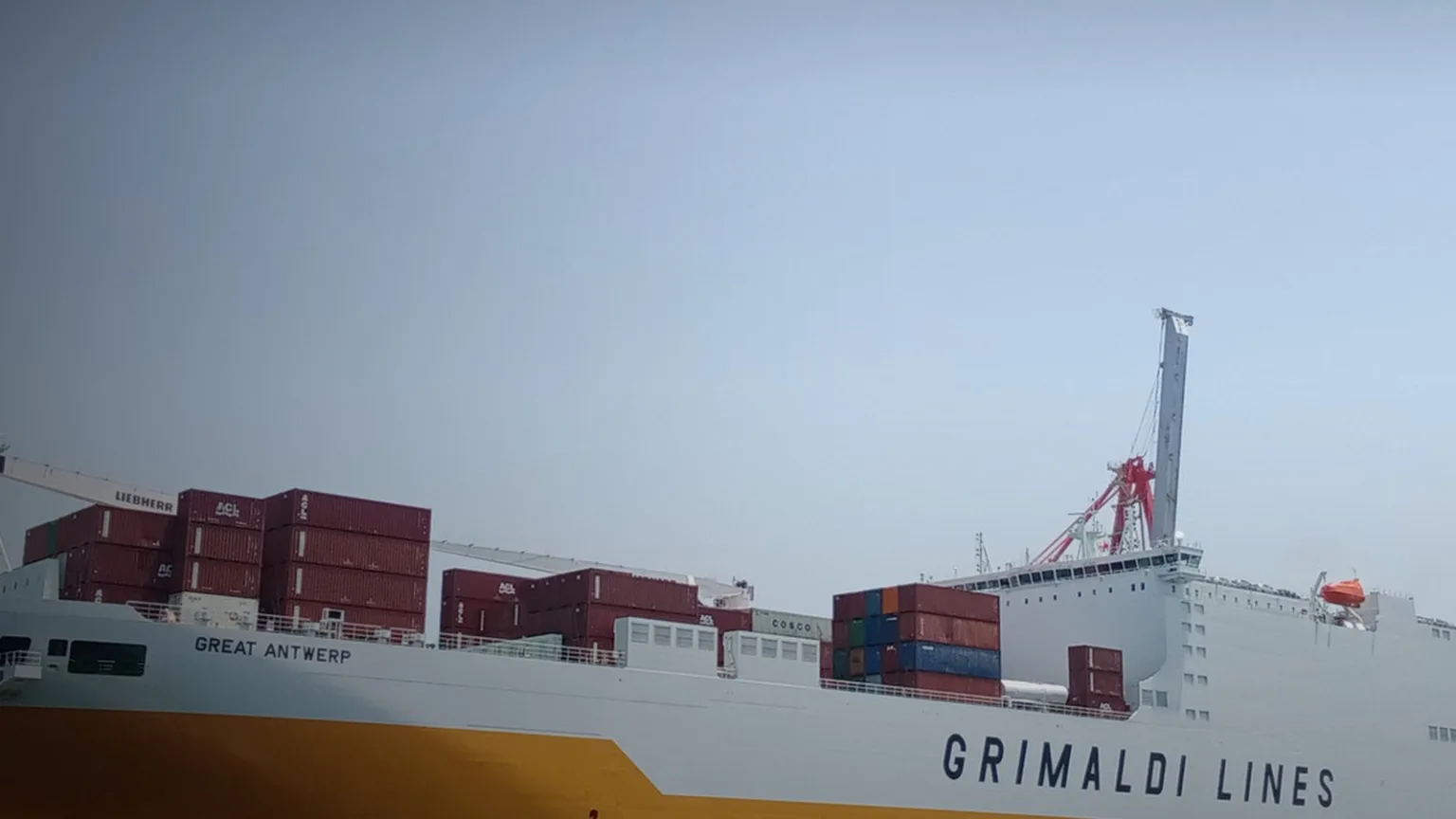 Otomotiv, eylülde 3,94 milyar dolarlık ihracatla yine ilk sırada Otomotiv, eylülde 3,94 milyar dolarlık ihracatla yine ilk sırada