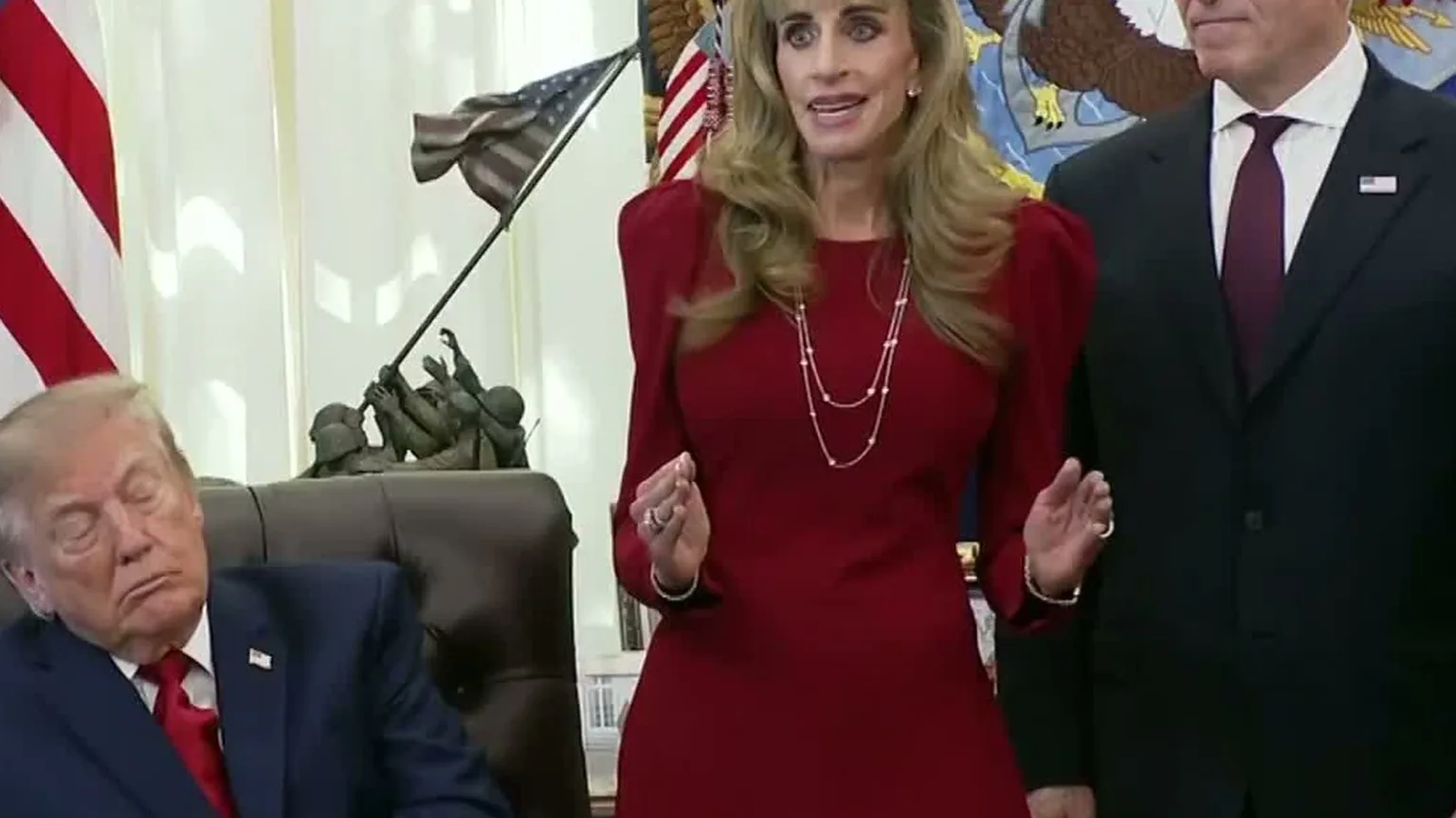 Susan Dell, ailelerden çocukların Trump hesaplarını talep etmesini istedi