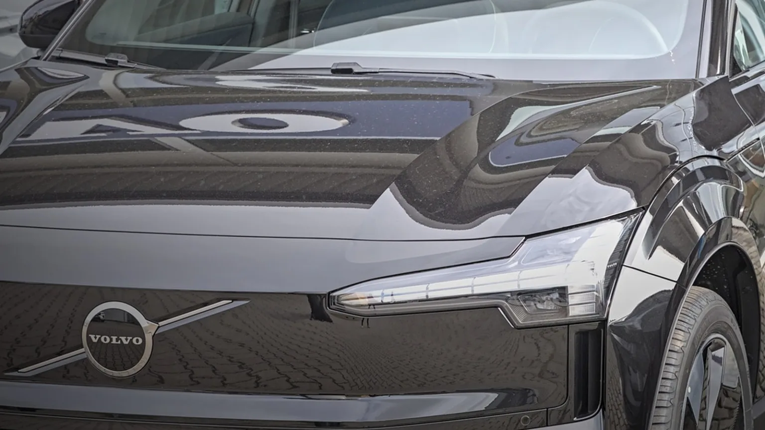 Volvo Cars 2.500 kişiyi daha çıkarıyor: üçüncü çeyrek 5,6 milyar kron faaliyet zararı